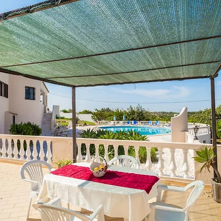 Quinta Estrelicia Villa *