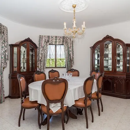 Quinta Estrelicia Villa *
